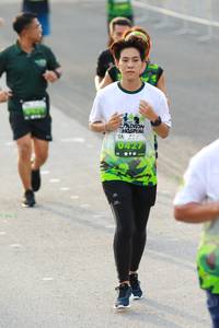 BIB: 0427
                            <button type="button" onclick="openModal(3542339)" class="btn btn-primary btn-sm float-right btn-popup" data-toggle="modal" data-target=".modal-high-quality">
                        <i class="fas fa-shopping-cart"></i> Add to Cart
                    </button>
                                            <button type="button" onclick="isThisMe(3542339, true)" class="btn btn-success btn-sm float-right btn-popup btn-isme hidden" data-toggle="tooltip" data-placement="bottom" title="นี่คือรูปของคุณใช่ไหม คลิกที่นี่เพื่อเอาเข้าอัลบั้ม">
                        <i class="fas fa-plus"></i> Add to album
                    </button>
                    <button type="button" onclick="isThisMe(3542339, false)" class="btn btn-warning btn-sm float-right btn-popup btn-isnotme hidden">
                        <i class="fas fa-ban"></i> Remove from album
                    </button>